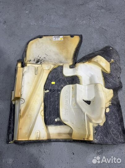 Ковролин передний правый w211 4matic