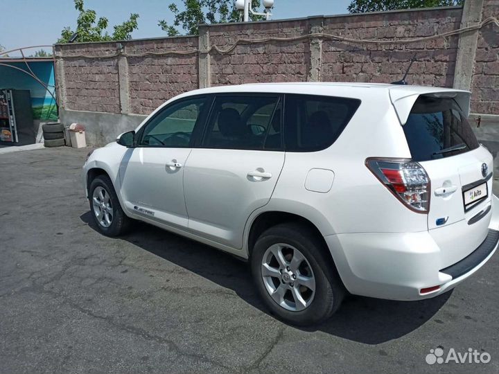 Toyota RAV4 154 л.с. AT, 2012, 149 000 км