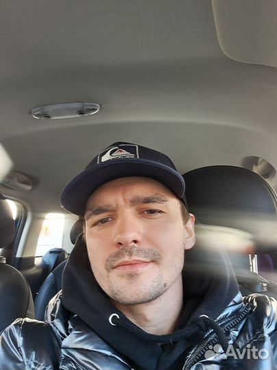 Инструктор, тренер по скейтборду