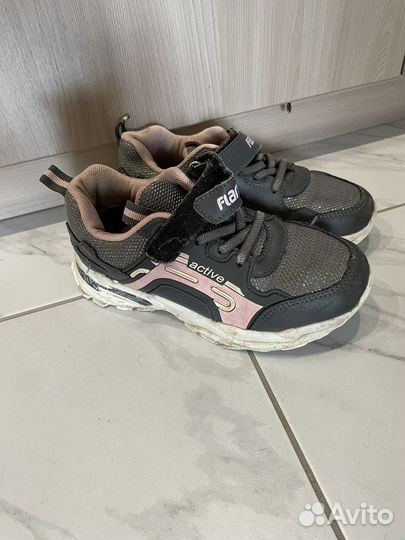 Обувь для девочки