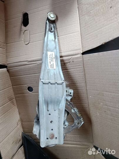 Стеклоподъемник задний левый тойота королла 120