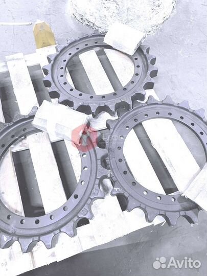 Звезда ведущая Hitachi EX135UR 1020994