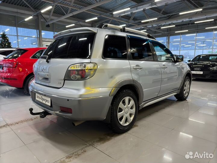 Mitsubishi Outlander 2.4 AT, 2005, 297 000 км