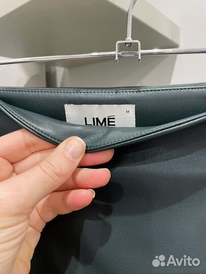 Кожаная юбка Lime зеленая M