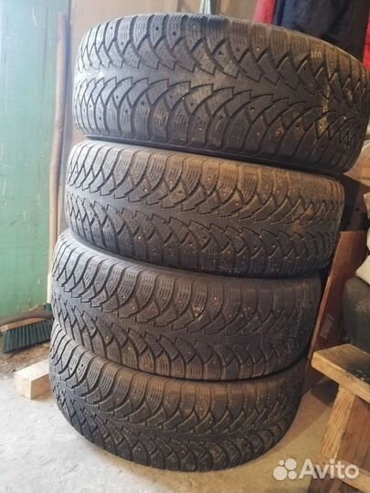 Nokian Tyres Hakka SUV 235/65 R17