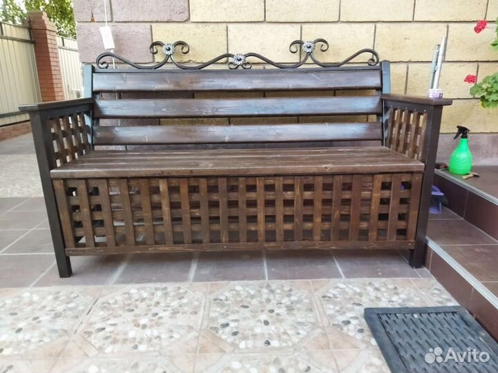 Скамейка садовая