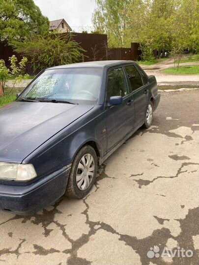 Volvo 460 1.7 МТ, 1995, битый, 320 000 км