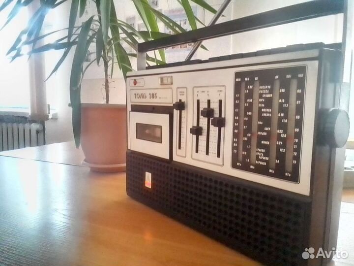 Магнитола Томь 305