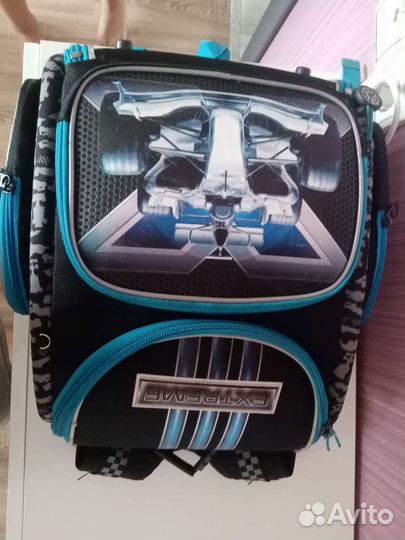 Школьный рюкзак