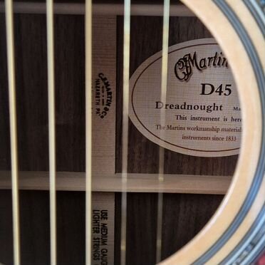 Гитара электроакустическая martin