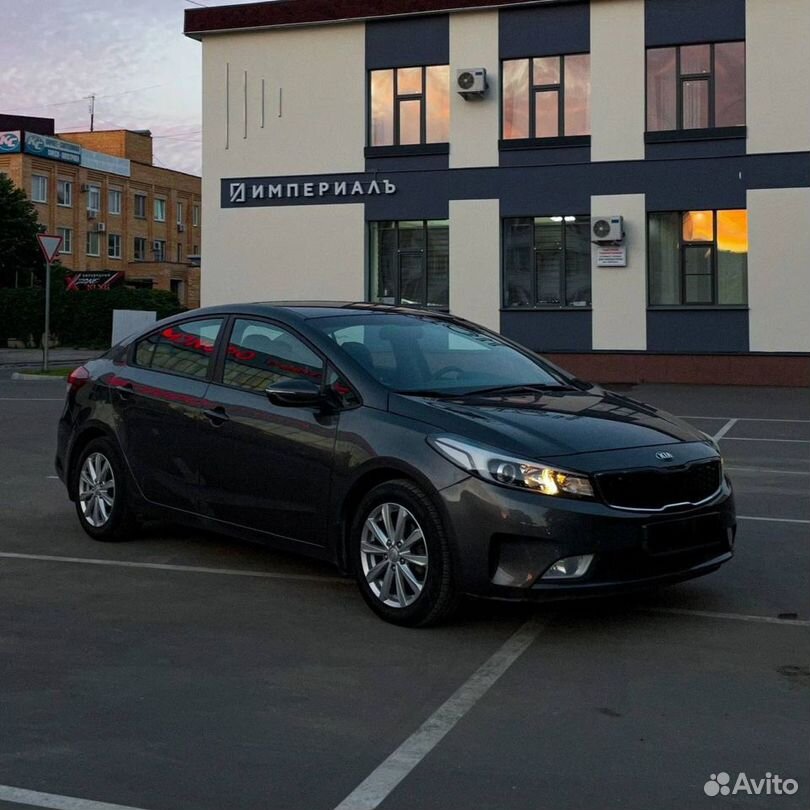 Прокат KIA Cerato без водителя