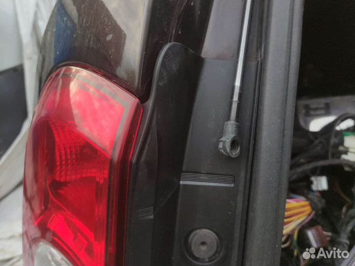 Renault Duster фонарь задний левый