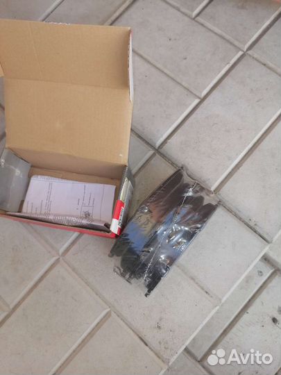 Продам тормозные колодки