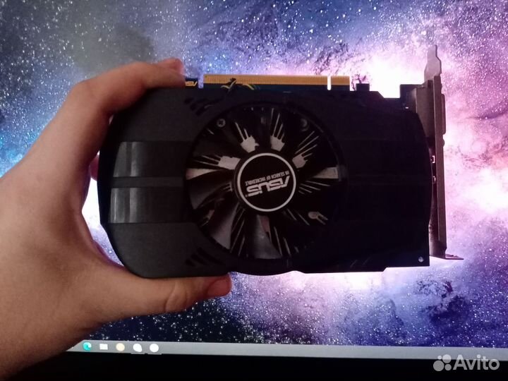 Видеокарта Asus gt 1030 на 2гб