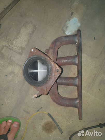 Выпускной коллектор на Вольво s40 97г