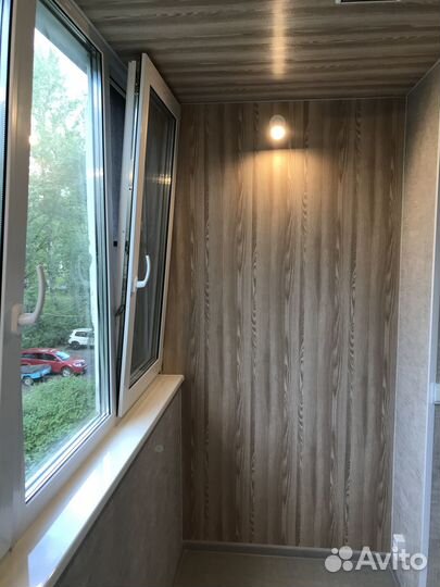 Отделка балкона 3 метра с утеплением под ключ