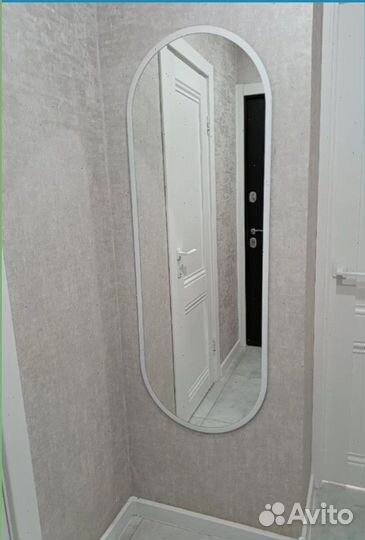 Зеркало для прихожей