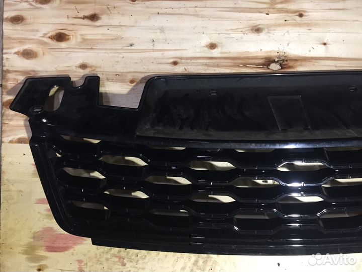 Решётка радиатора Land Rover Sport 2 рест