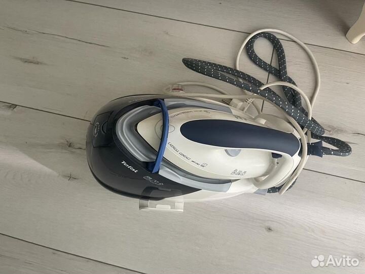 Утюг с парогенератором tefal