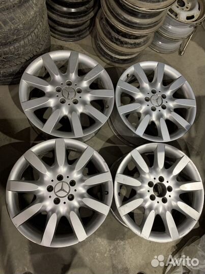 R-18., 5 на 112., комплект литых дисков