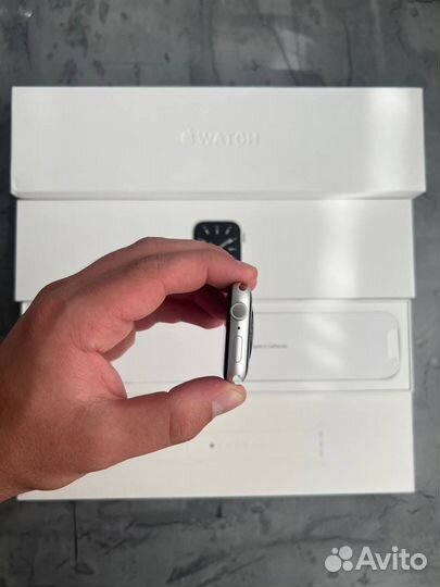 Apple Watch 6 44mm идеальные