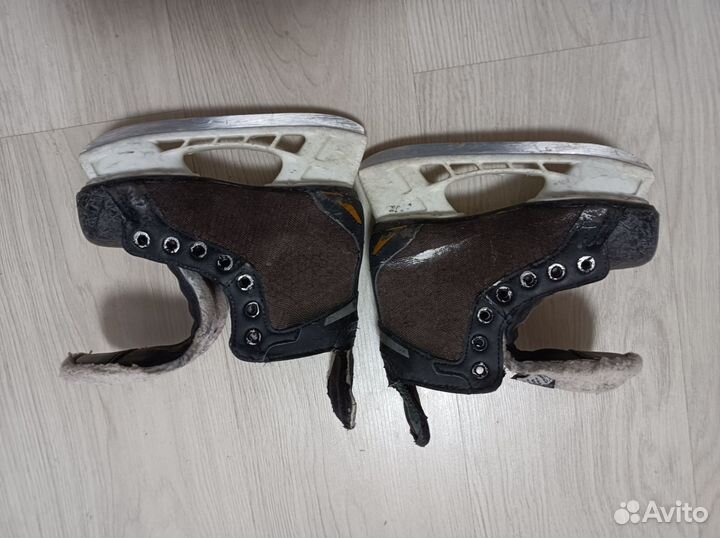 Хоккейные коньки bauer 31 размер