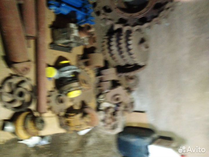 Запчасти на бортоукладочную машину бум