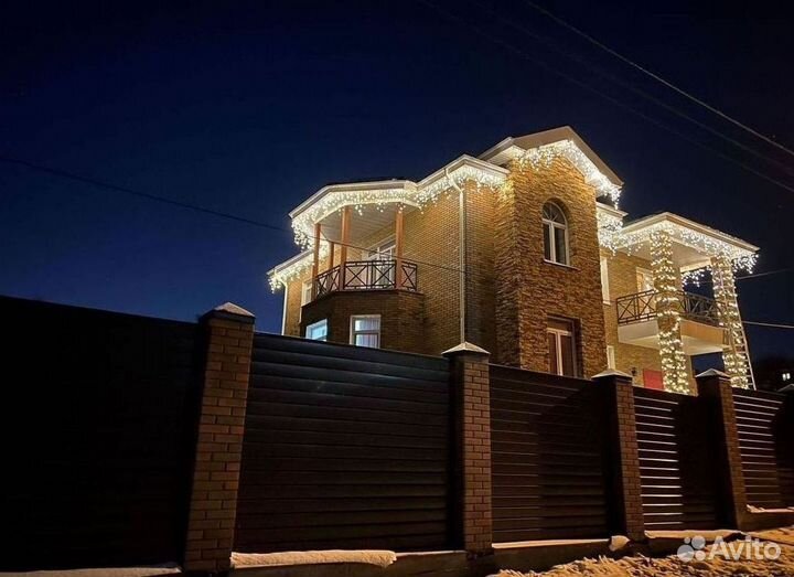 Новогоднее украшение дома / Монтаж гирлянды