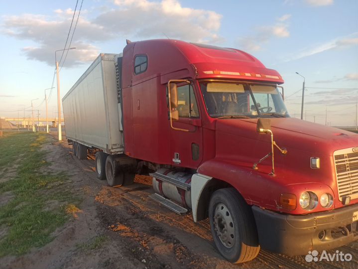 Fredliner freightliner + прицеп рефрижератор