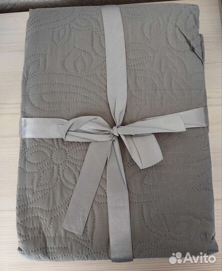 Покрывало стеганое новое