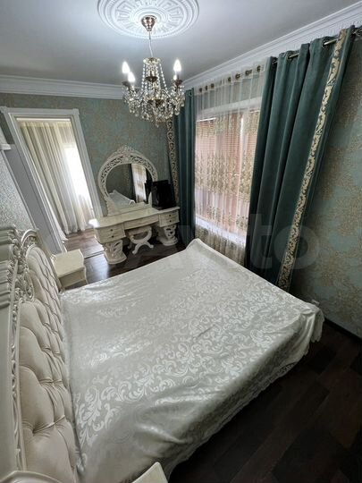 2-к. квартира, 70 м², 3/4 эт.