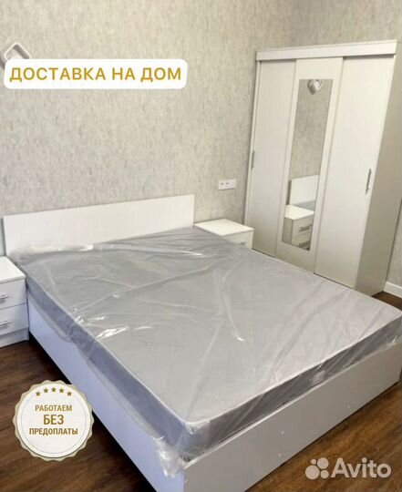 Спальный гарнитур