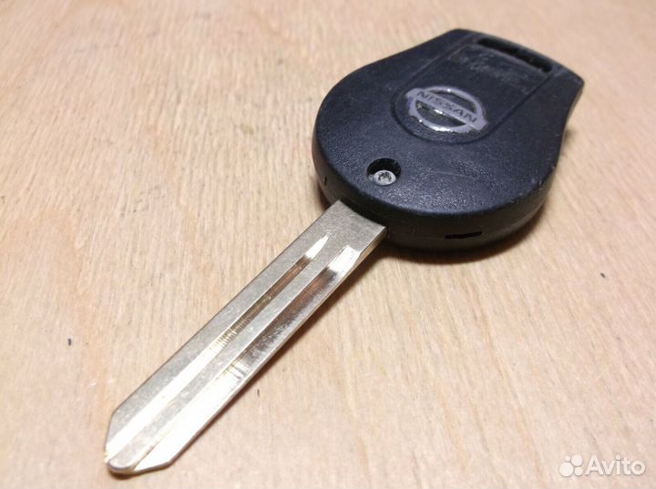 Nissan Micra (K13), Juke чип ключ 2 кнопки