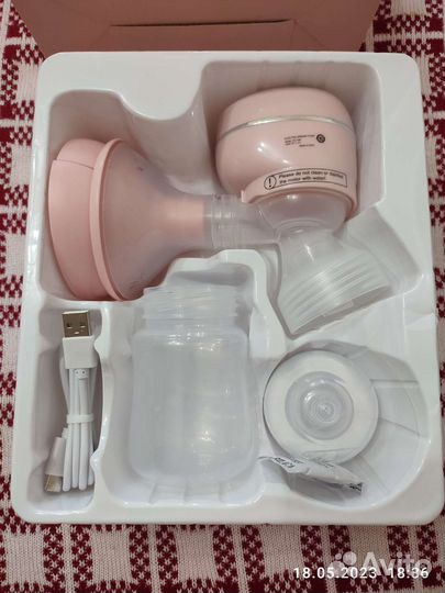 Молокоотсос электрический двухфазный Motherland