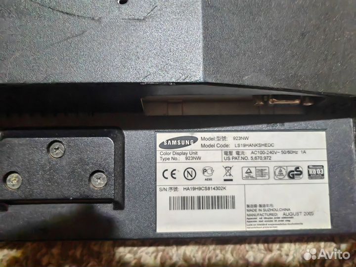 Монитор Samsung