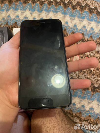 iPhone 8 Plus, 64 ГБ