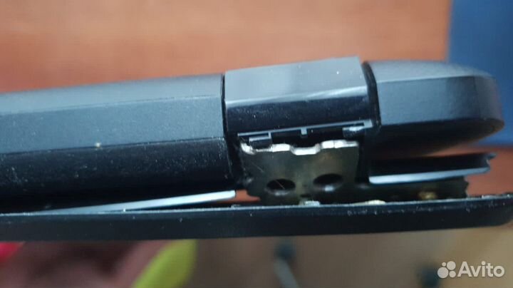 Качественный ремонт петель и корпуса ноутбука