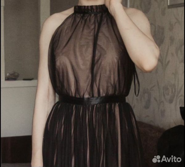 Вечернее платье