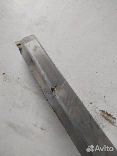 Молдинг стекла передний правый Lifan Breez 1.3