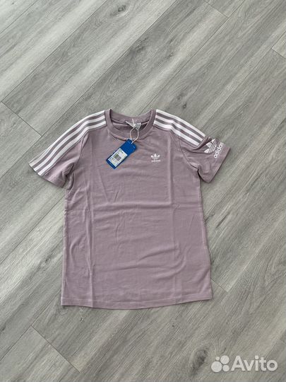 Футболка adidas женская 42