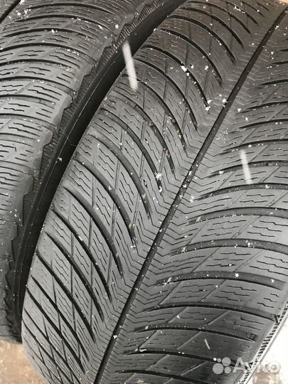 Michelin Pilot Alpin 5 245/45 R19