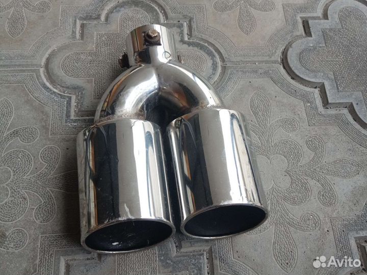 Насадка на глушитель раздвоенная