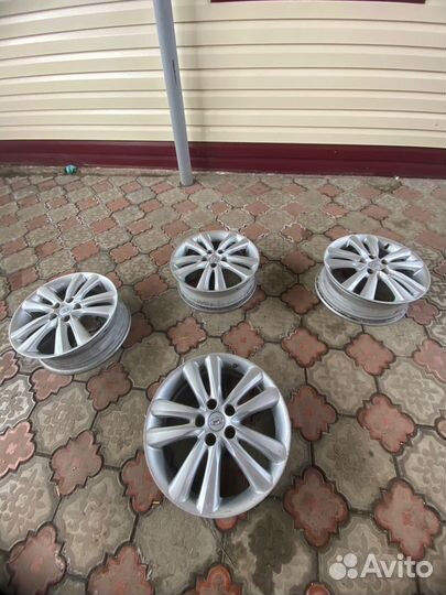 Литые диски r18