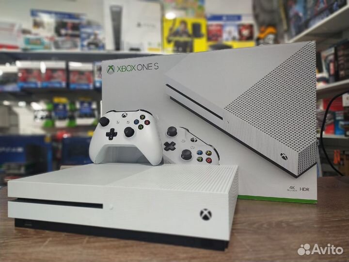 Xbox One S 1000GB в коробке на гарантии