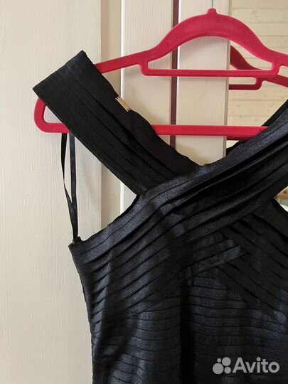 Платье elizabeth franchi