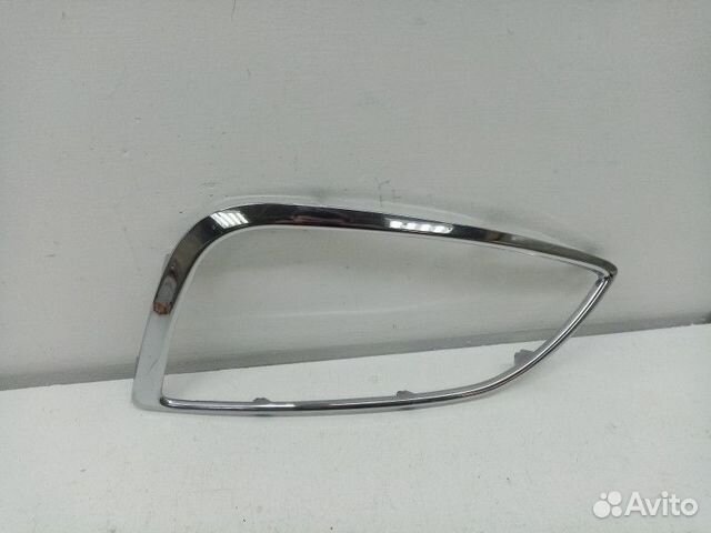 Молдинг переднего бампера правый Hyundai ix35 1