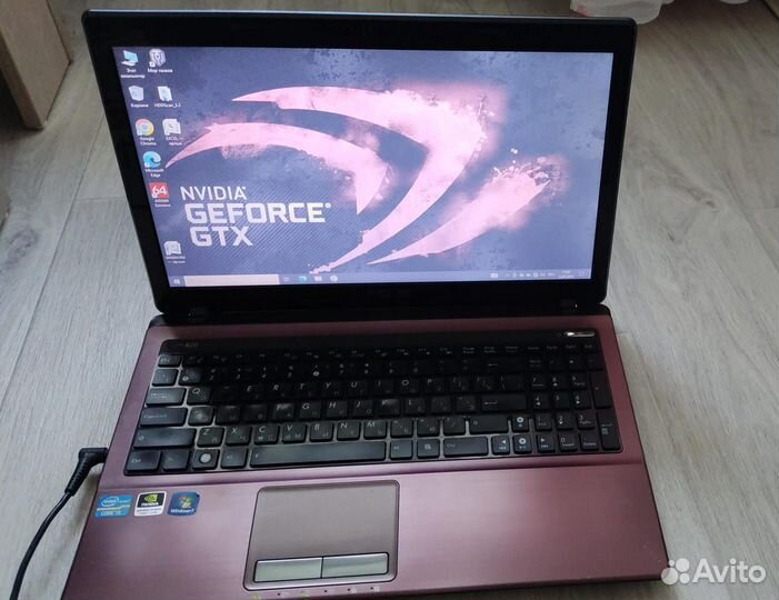 Ноутбук asus