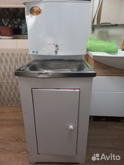 Уличная мойка для дачи