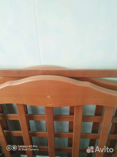 Детская кровать из дерева