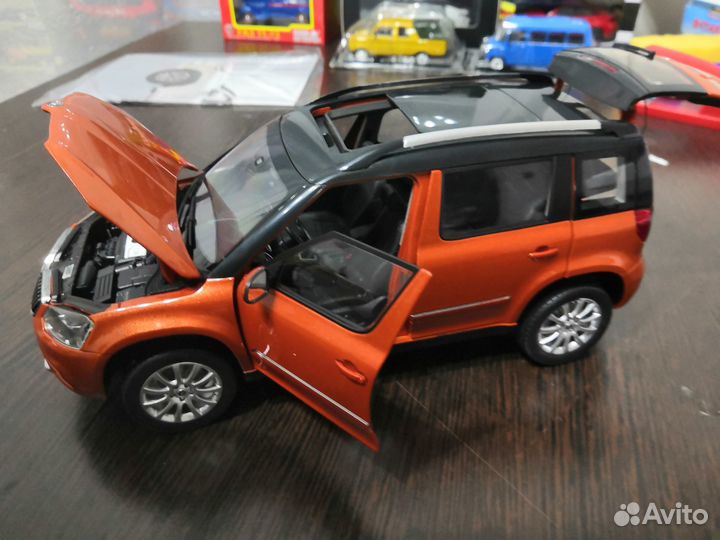 Модели автомобилей 1:18